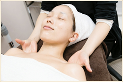 足立区　綾瀬　エステサロン